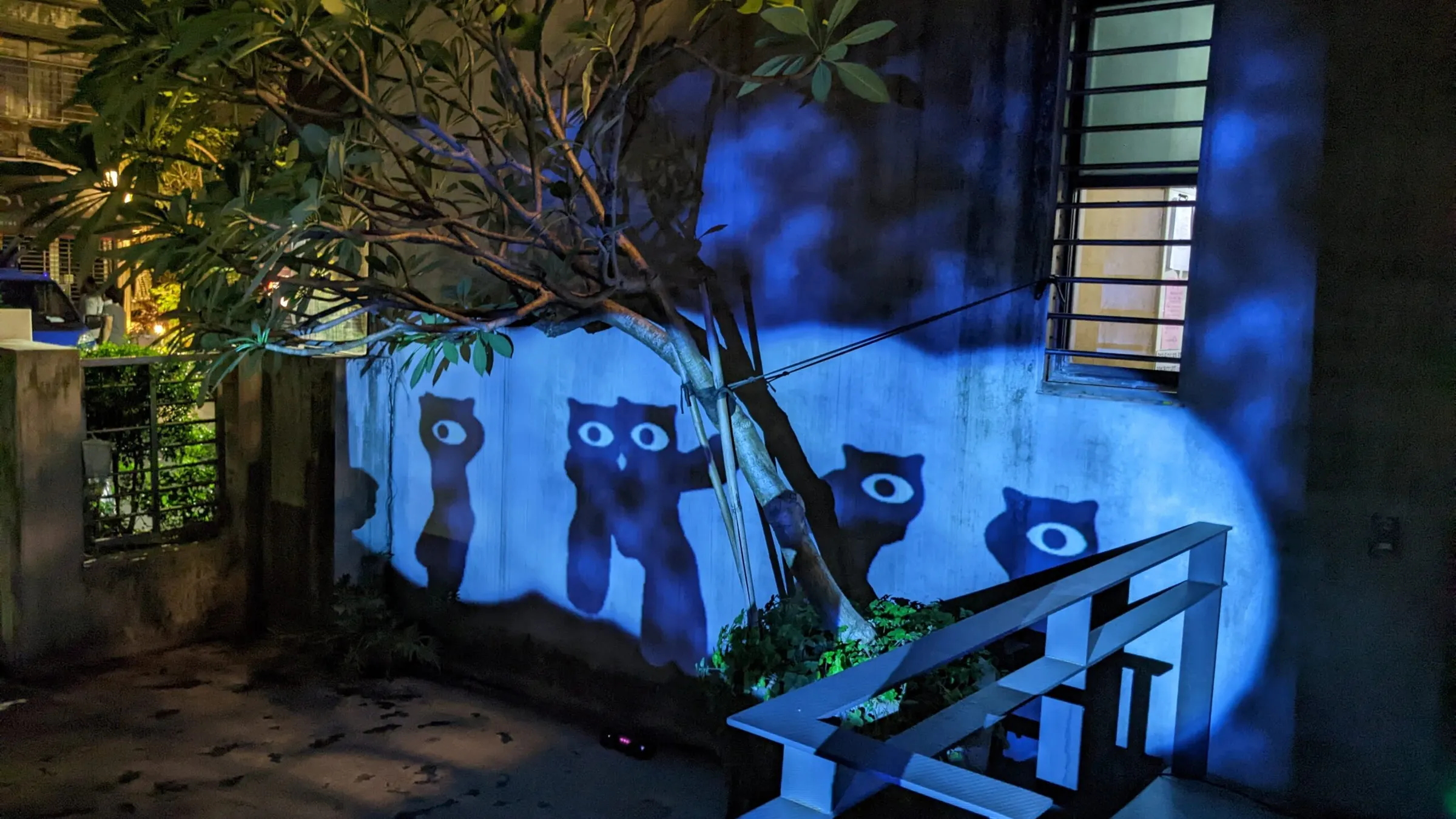 SW Little Monster – 01