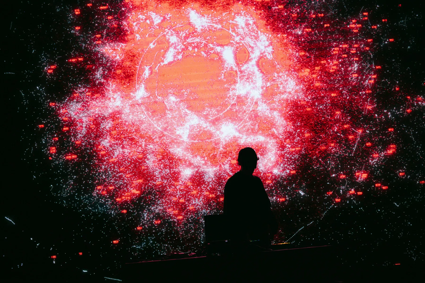 FEST003 Live A/V – 02